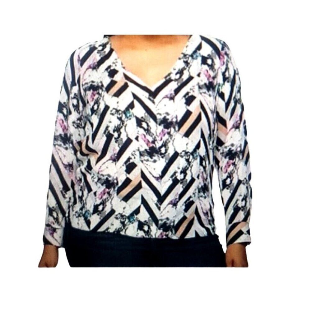 JLo Women Top‎ 2X V-Neck Long Sleeves Dressy Edgy Office Siren Chic Whimsigoth
